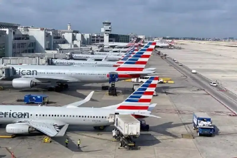 تأثیر منفی تعطیلی دولت روی ترافیک هوایی آمریکا