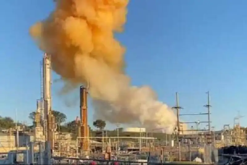 تخلیه ساکنان می‌سی‌سی‌پی به دنبال انفجار و نشت آمونیاک