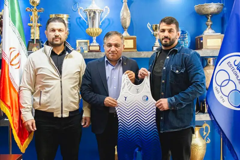 حسن یزدانی رسما به استقلال پیوست +فیلم