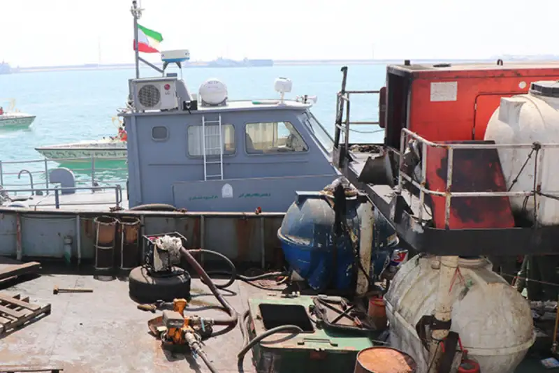 قاچاقچیان سوخت در قشم دستگیر شدند