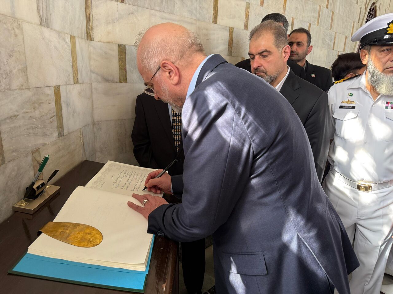 Iranian Parliament Speaker pays tribute to late founder of Pakistan