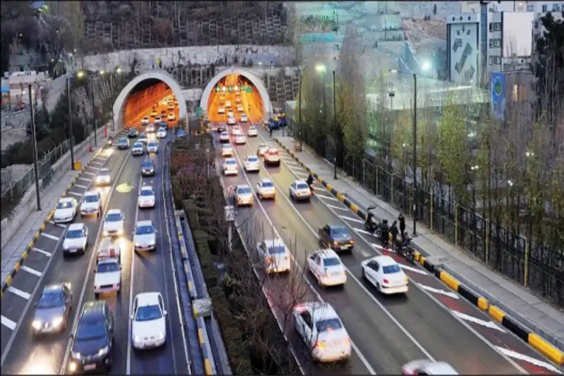 امشب هر دو مسیر تونل رسالت مسدود است