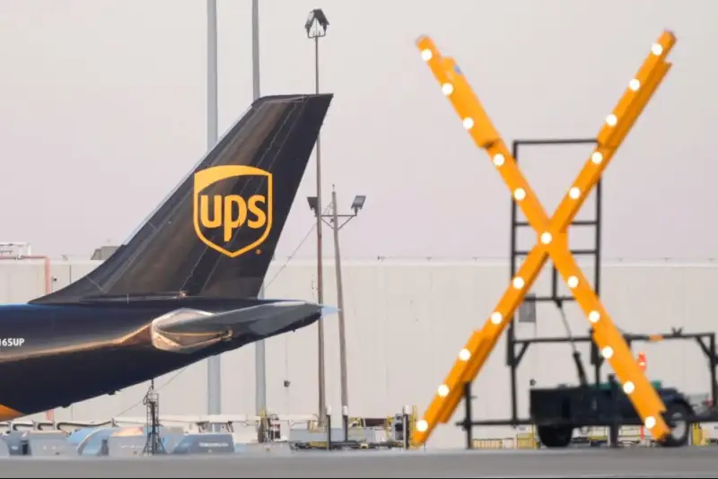 پرواز تمام هواپیماهای «MD-11» در آمریکا ممنوع شد