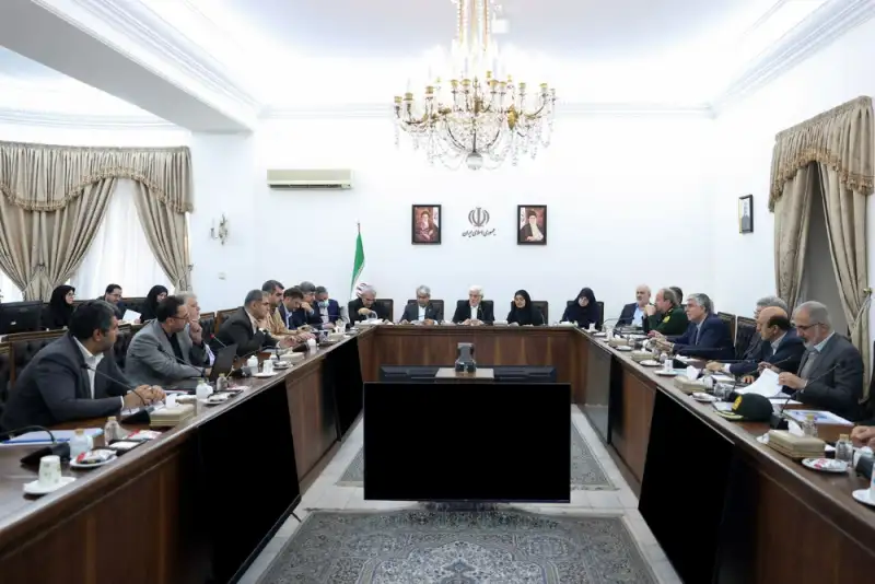 عارف: تأمین مسکن، اولویت اصلی دولت است