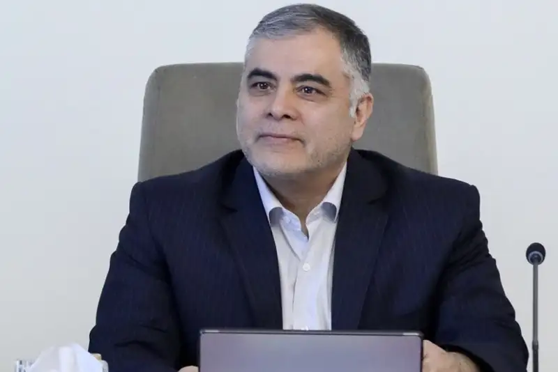 وزیر نفت: برنامه‌ای برای تغییر  قیمت بنزین سهمیه نداریم