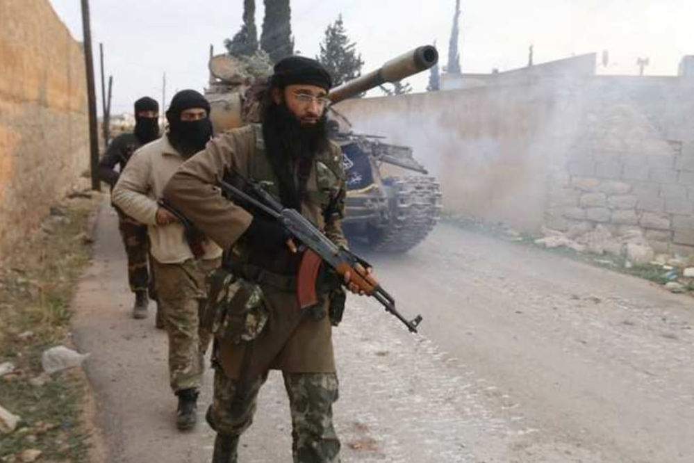 درگیری‌ تروریست‌های داعش و تحریر الشام در مرز سوریه و لبنان