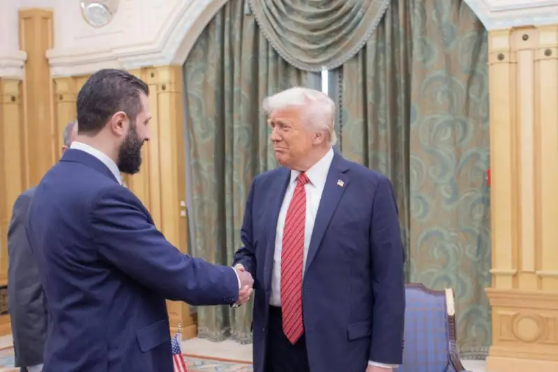 ترامپ:‌ جولانی را دوست دارم و با او کنار می‌آیم