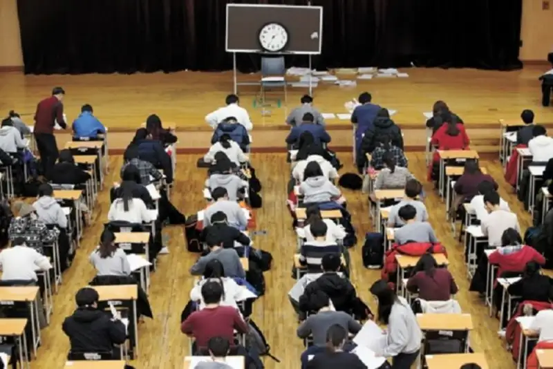 لغو تمام پروازها در کره جنوبی برای حفظ تمرکز کنکوری‌ها