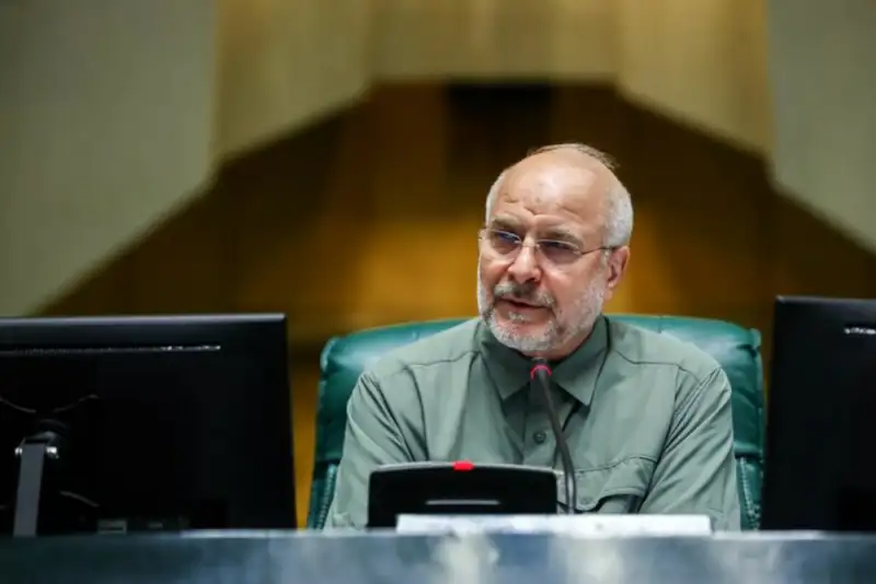 انتقاد قالیباف از ارائه سبد کالا به جای اجرای کالابرگ الکترونیک