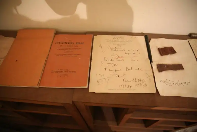 اسناد شخصی دکتر  مصدق به آرشیو ملی ایران سپرده شد