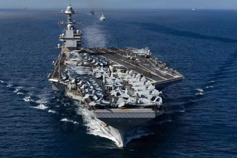 ناو هواپیمابر آمریکا وارد کارائیب شد