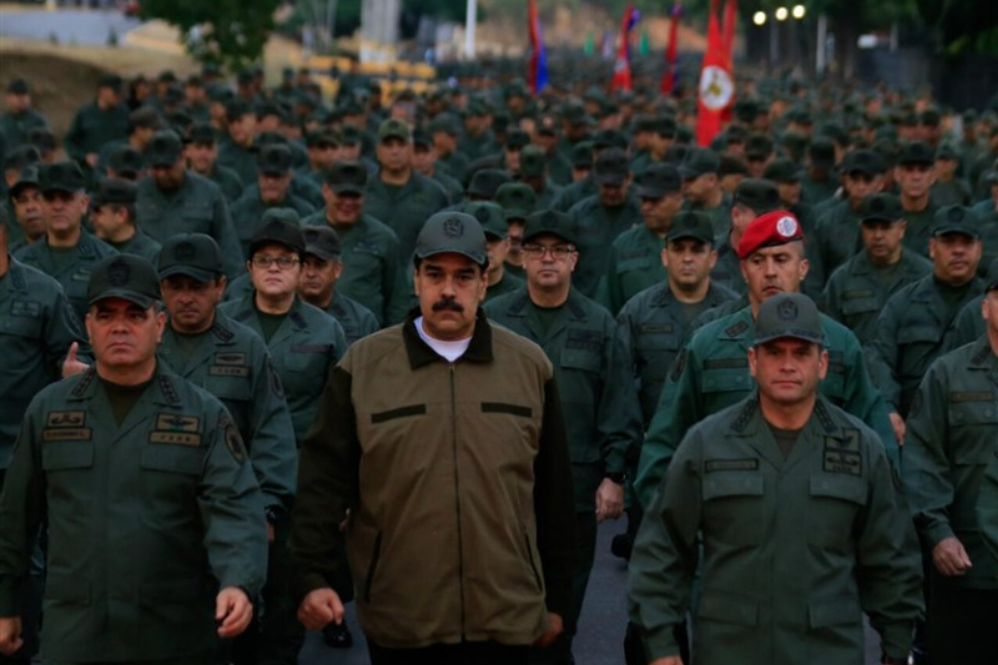 دستور مادورو برای بسیج سراسری ملت ونزوئلا از نخستین ساعات بامداد