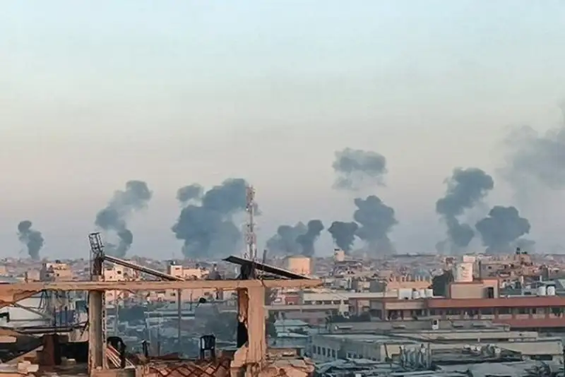 حملات هوایی رژیم صهیونیستی به غزه و بیت لاهیا