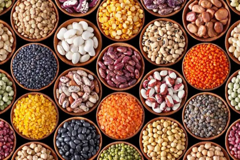 رئیس اتحادیه بنکداران مواد غذایی: بازار حبوبات به ثبات رسید