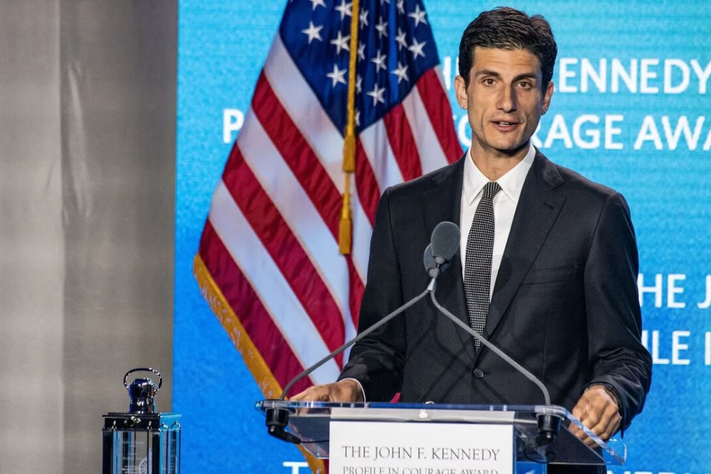 نوه جان اف. کندی، وارد عرصه سیاست در آمریکا شد