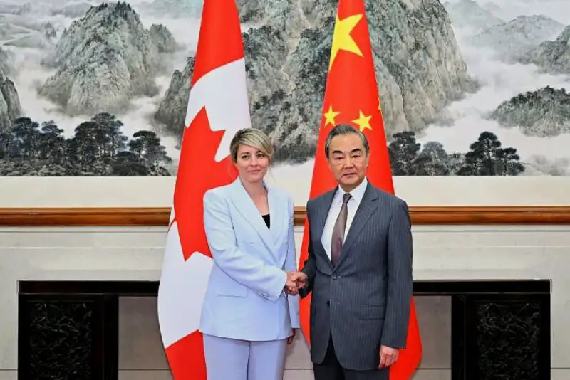تنش‌های اوتاوا-واشنگتن؛ کانادا به چین نزدیک می‌شود