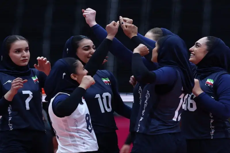 زنان والیبال ایران روی سکوی سوم ایستادند