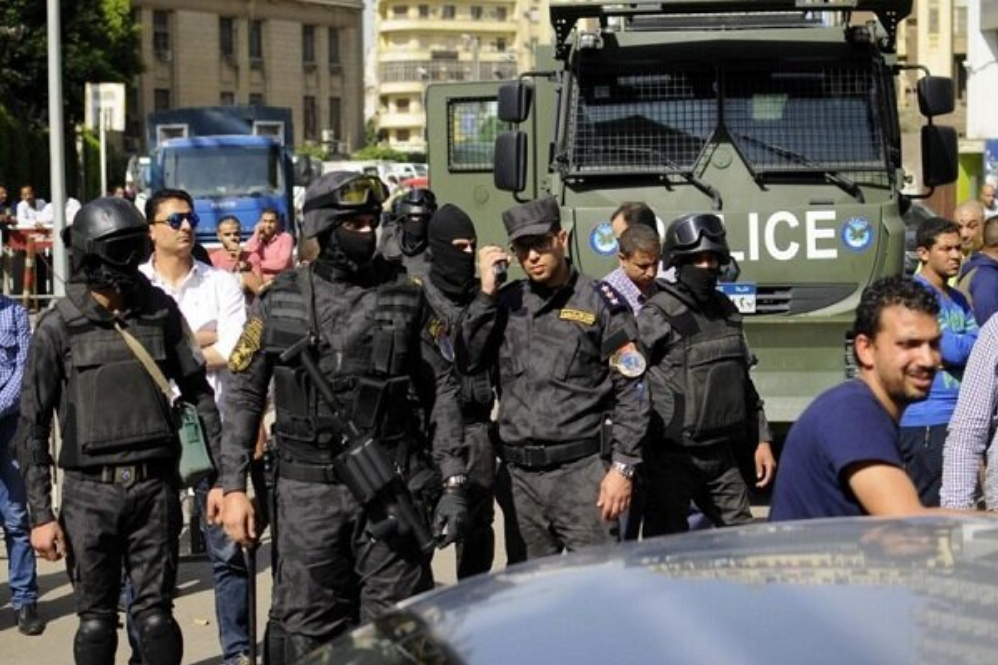 מהנדס גרעיני מצרי נרצח ב-13 כדורים באמצע רחוב באלכסנדריה.