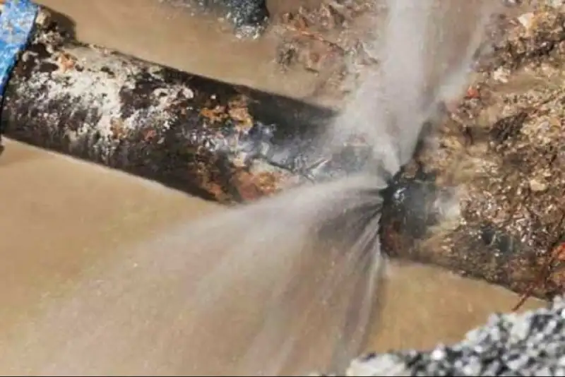 میزان هدررفت  آب در کشور  چقدر است؟