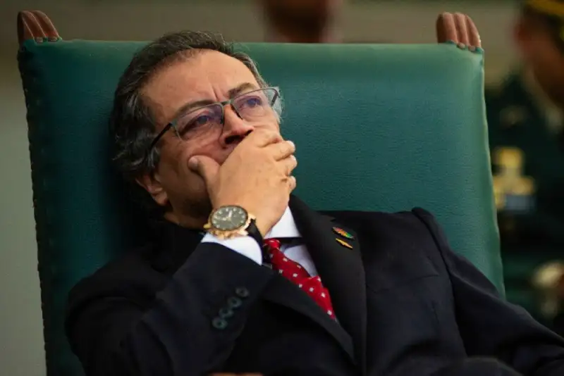 واکنش کنایه‌آمیز رئیس‌جمهوری کلمبیا به حمله‌های آمریکا در کارائیب