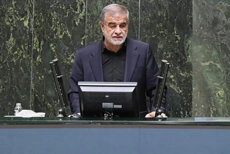 بلوکه کردن بخشی از وام خلاف قانون است