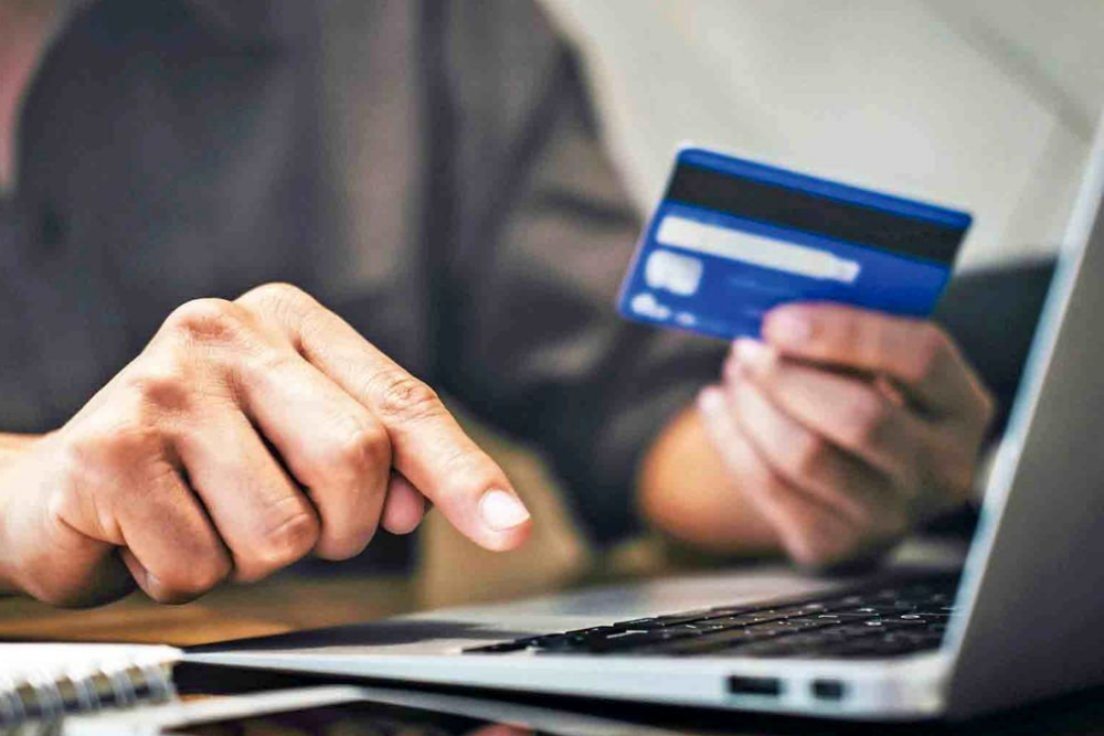 مراقب کلاهبرداری‌های سایبری باشید