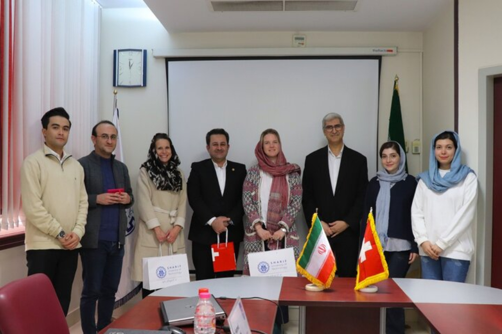 وفد دبلوماسي من السفارة السويسرية يزور جامعة شريف للتكنولوجيا