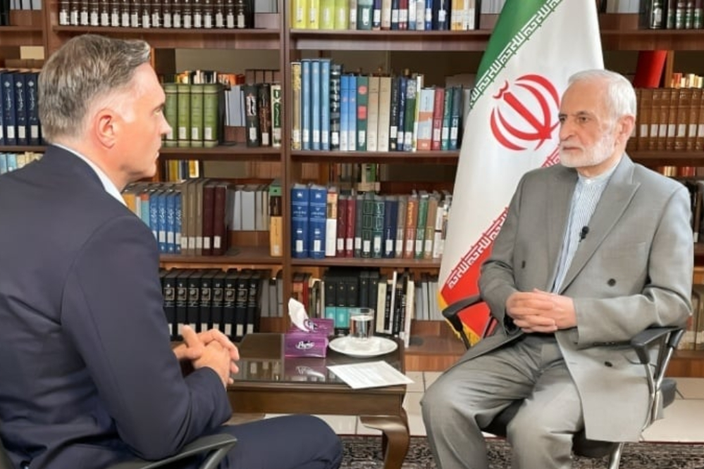 Камаль Харрази: Иранские баллистические ракеты не подлежат обсуждению; обогащение будет продолжено