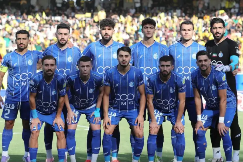 مصاف استقلال تهران با کشت و صنعت پادیاب خلخال در ورزشگاه تختی