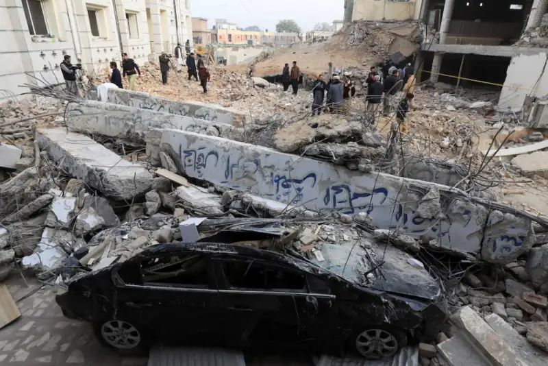 هفت نفر از اعضای کمیته صلح طرفدار دولتی پاکستان ترور شدند