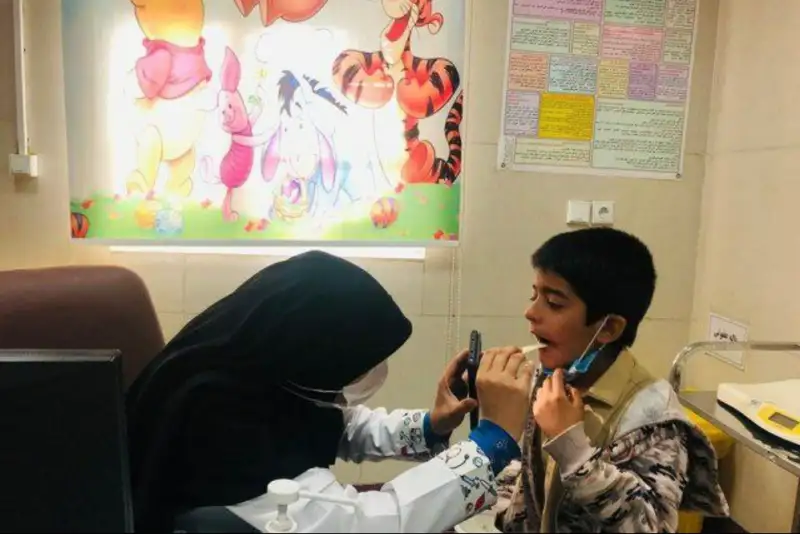 بحران آنفلوانزا در زاهدان؛ ازدحام کودکان مبتلا در اورژانس بیمارستان
