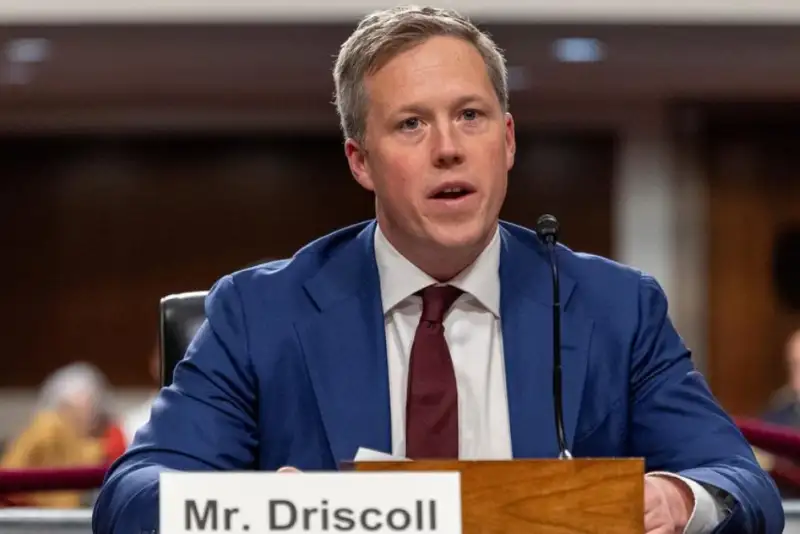 گاردین: وزیر ارتش آمریکا، نماینده ویژه ترامپ در امور اوکراین می‌شود