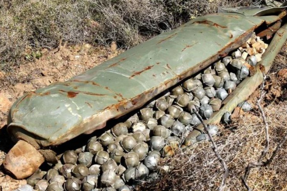 צבא הכיבוש משתמש בפצצות מצרר בהפצצת לבנון.