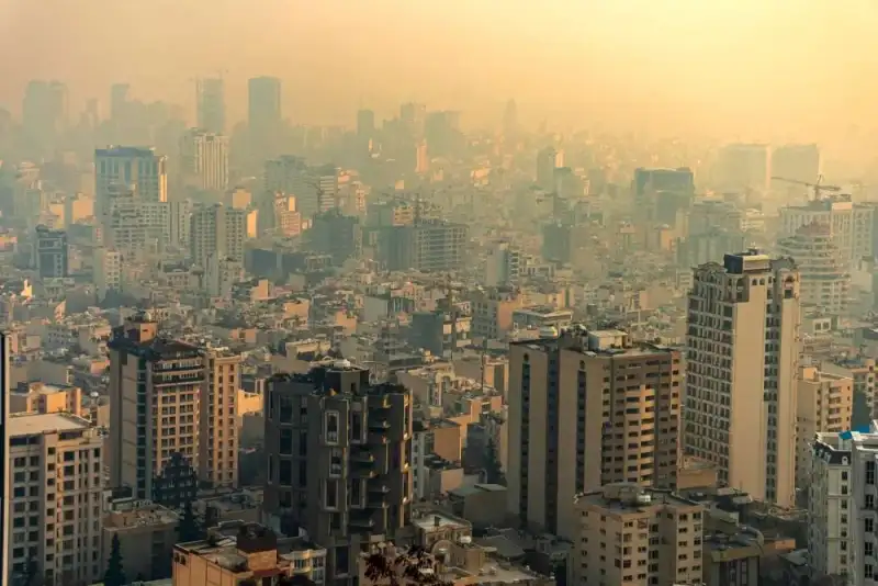 تنفس زیر سقف سنگین آلودگی در تهران