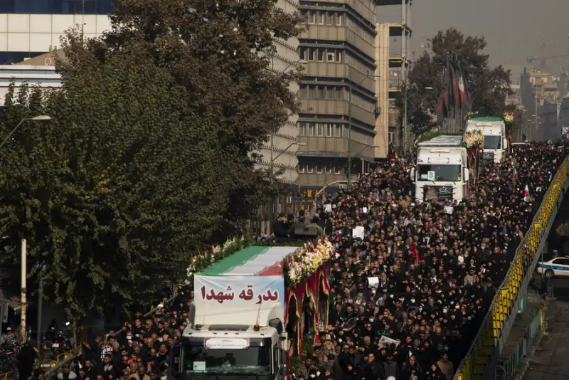 گزارش تصویری اختصاصی نور نیوز از مراسم تشییع شهدای گمنام در تهران