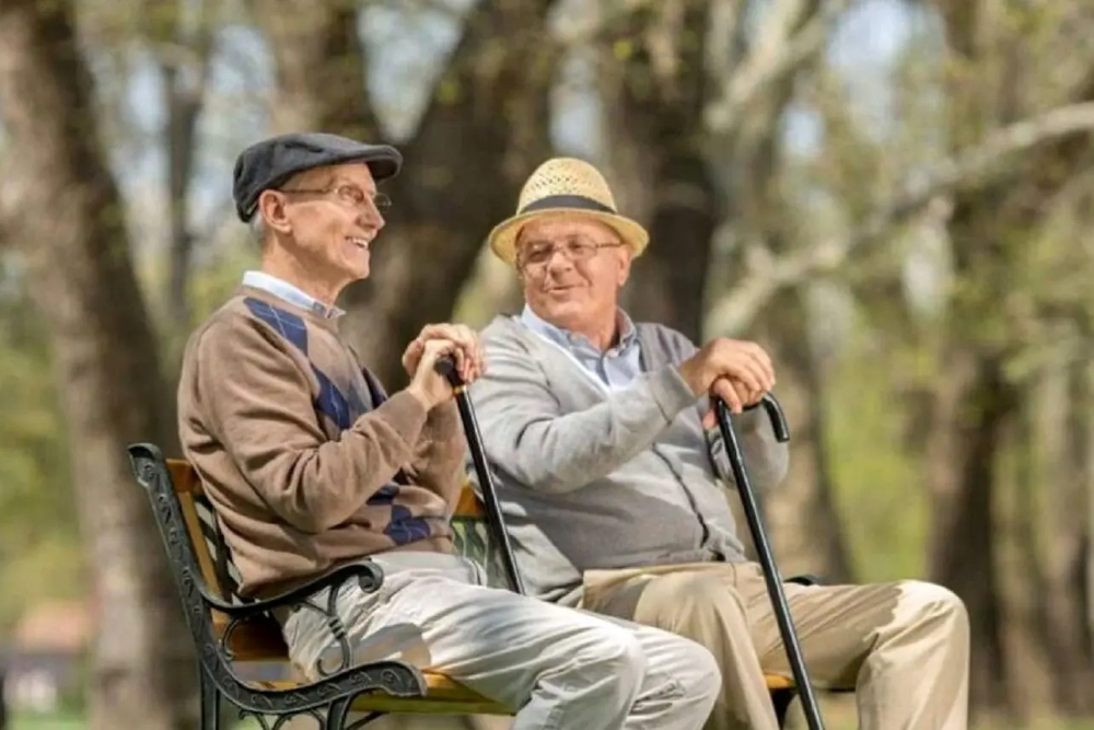 ایران وارد دوره سالمندی شد