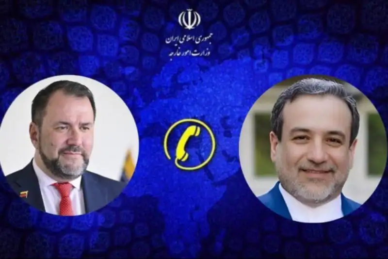 گفتگوی تلفنی عراقچی و وزیر امور‌خارجه ونزوئلا