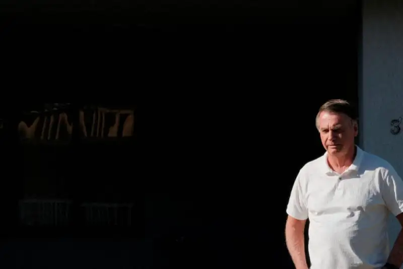 دیوان عالی برزیل 27 سال زندان برای بولسونارو را تأیید کرد