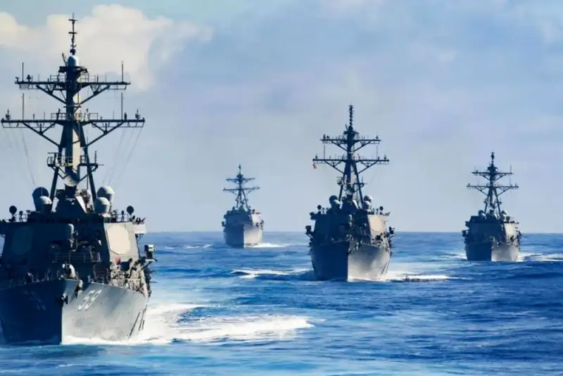 نیروی دریایی ارتش دریا را از صحنه تهدید به میدان اقتدار بدل ساخته است