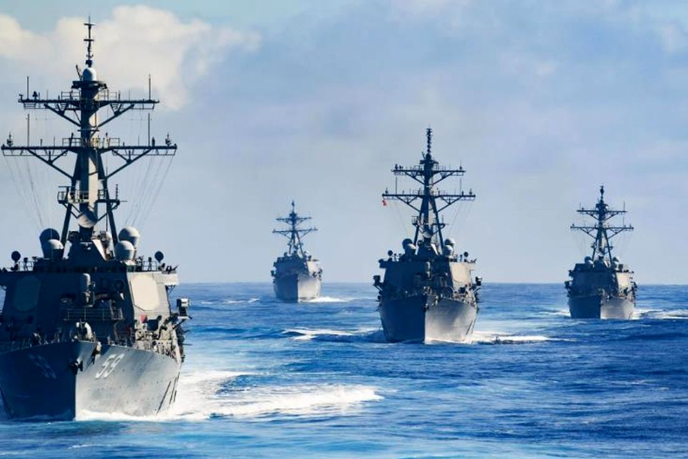 نیروی دریایی ارتش دریا را از صحنه تهدید به میدان اقتدار بدل ساخته است