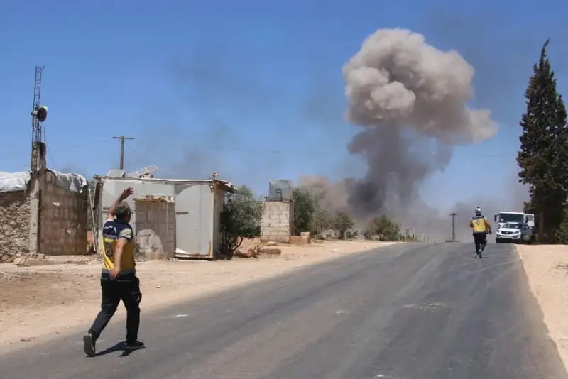 انفجار انبار مهمات در ادلب سوریه