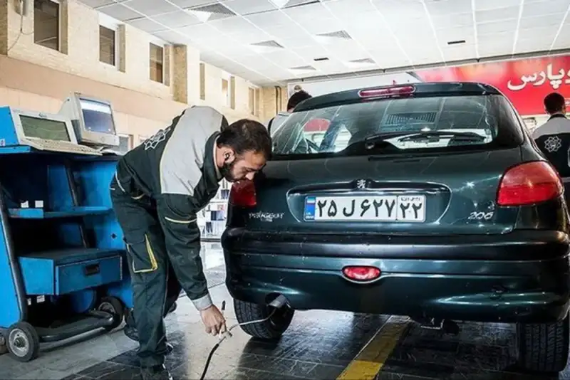 40 درصد خودروهای پلاک تهران معاینه فنی را خارج از شهر می‌گیرند