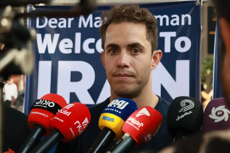 قهرمان موتورسواری جهان به تهران آمد