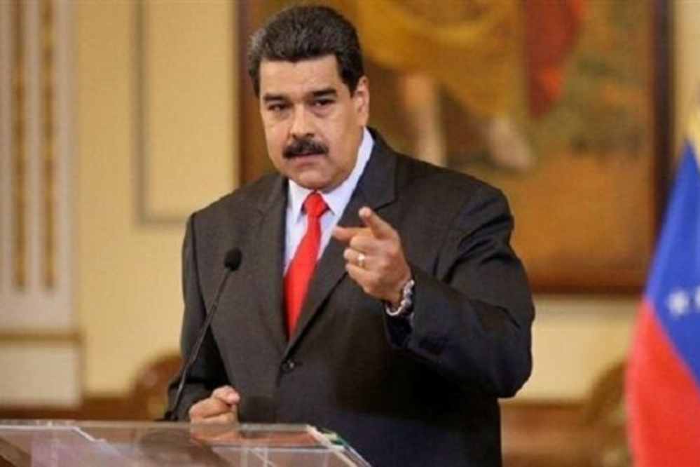 مادورو: هیچ تهدید یا تجاوزی مردم ونزوئلا را نمی‌ترساند