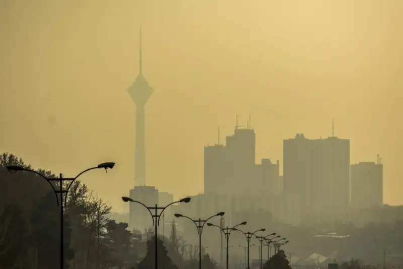 دانشگاه‌ها و مدارس تهران یکشنبه و دوشنبه هم مجازی شدند/ اعلام شرایط دورکاری ادارات