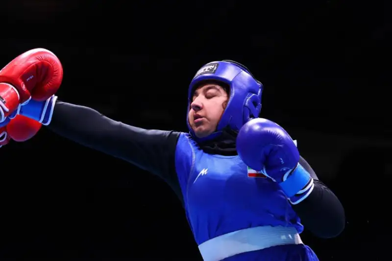 بوکس زنان رسما در ایران استارت خورد/ نتایج نخستین دوره قهرمانی کشور