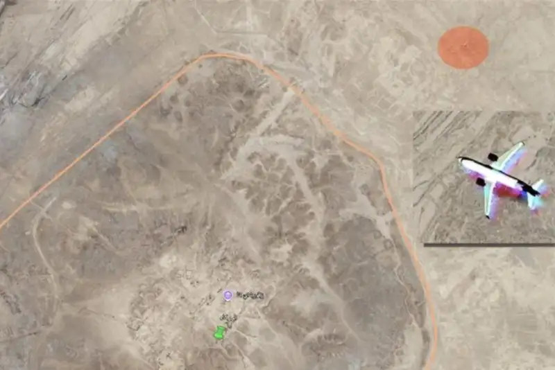 کشف تصادفی وجود یک هواپیما در مناطق بیابانی عراق