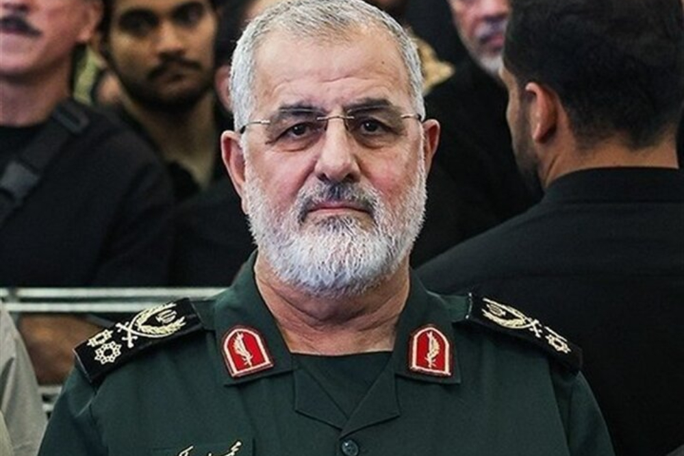 قائد الحرس الثوري الإيراني يتفقد الأنشطة الأمنية والإنسانية في البلاد