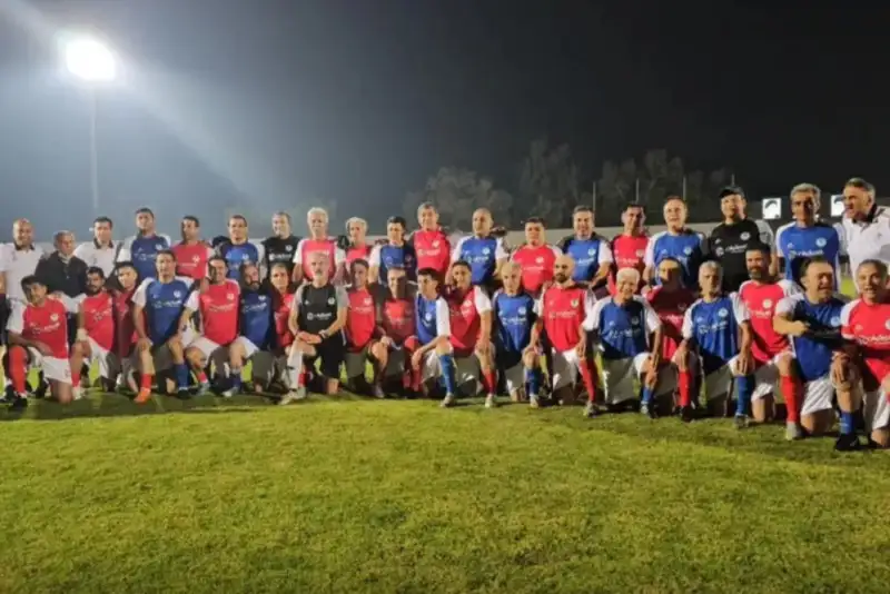 دربی پیشکسوتان با شش گل به پایان رسید