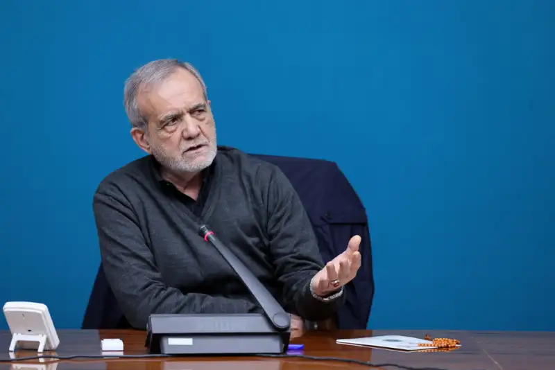 پزشکیان: دولت فرمایشات رهبری را پشتوانه‌ای محکم برای خود می‌داند